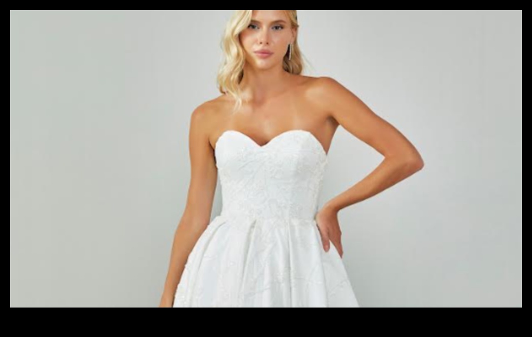 Legacy of Glamour Timeless Allure în Classic PiecesO privire asupra atracției de durată a pieselor de modă clasice care au trecut testul timpului. 2 Legacy of Glamour: Allure atemporală în piese clasice