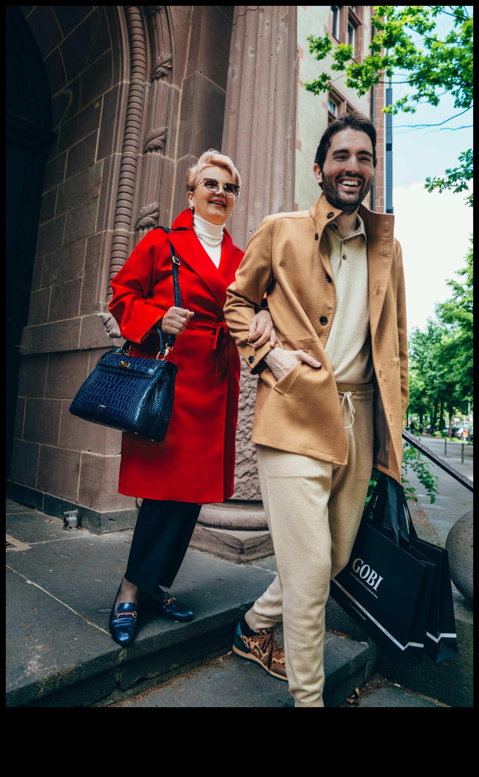 Eleganță eternă Frumusețe atemporală în formă de lux Un aspect atemporal care nu se demodează niciodată. 4 Eleganță eternă: frumusețe atemporală în formă de lux