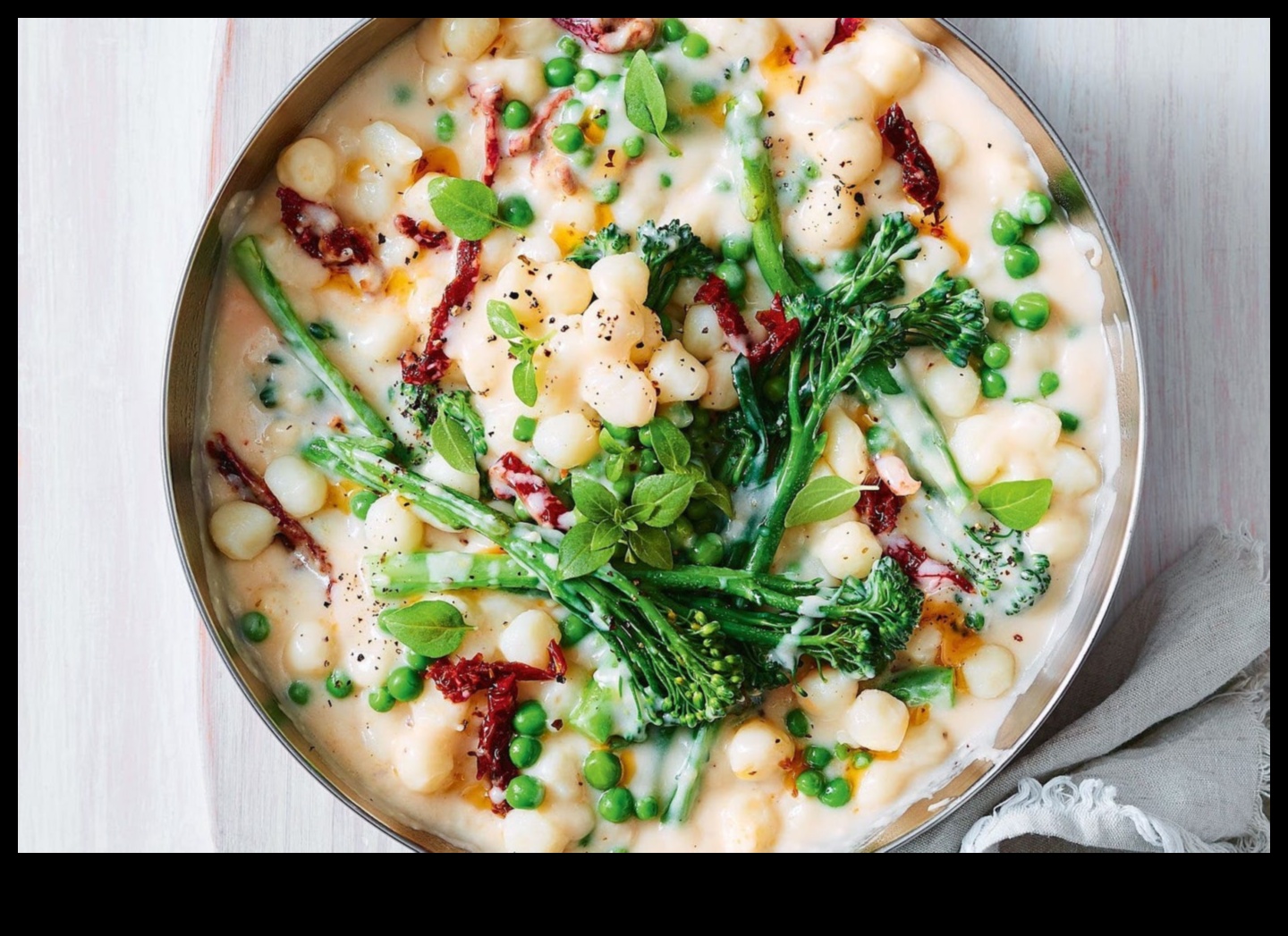 Paradisul pe bază de plante O călătorie culinară prin diversitatea bucătăriei vegetale 2 Paradisul pe bază de plante: explorați diversitatea bucătăriei vegetale