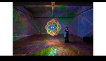 Realități energetice abstracte: arta tehnologiei contemporane din surse regenerabile