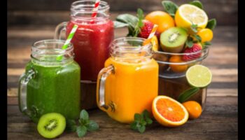 Revitalizează și împrospătează: Smoothies de fructe pentru un tine mai sănătos